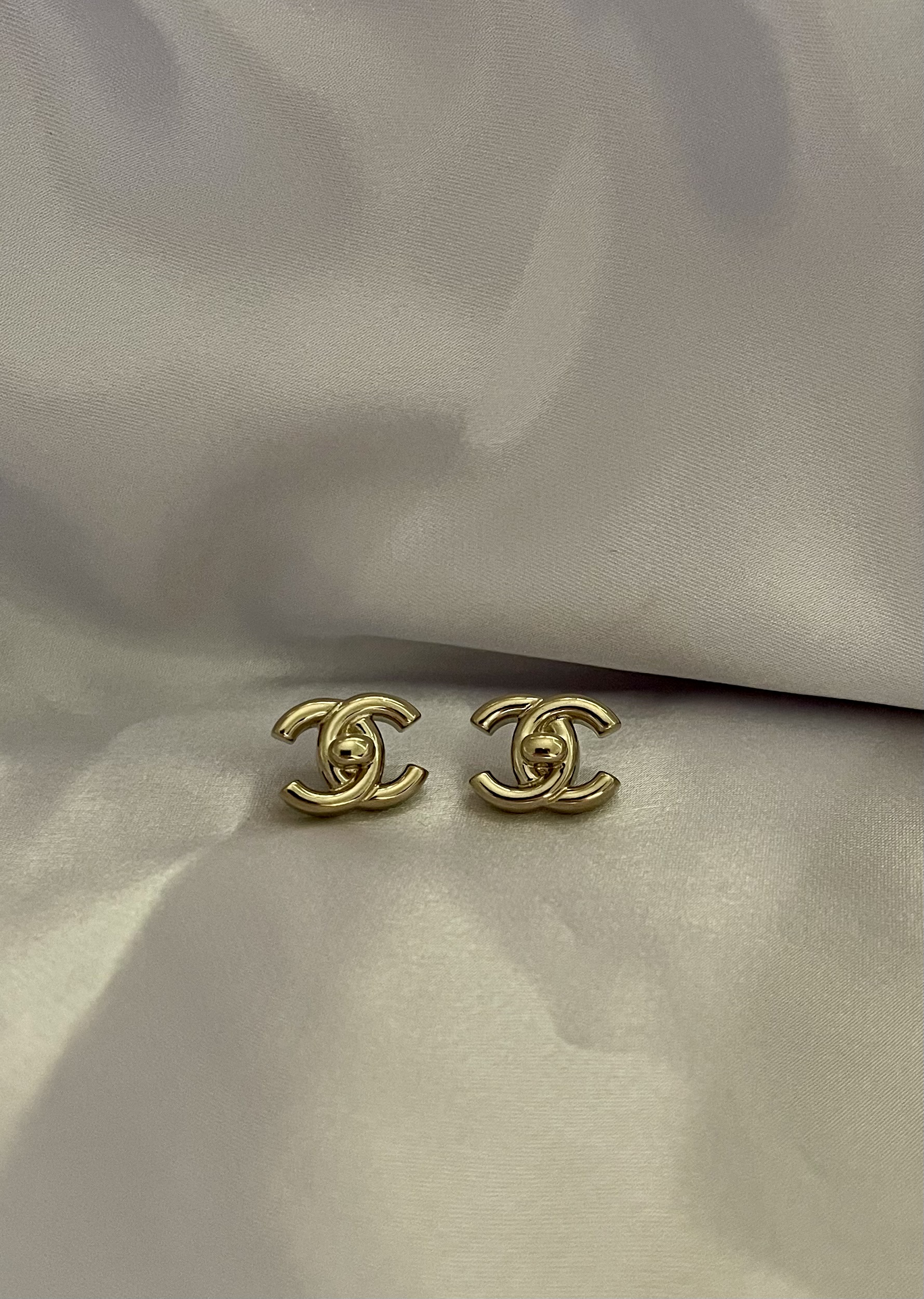 Chanel CC Turnlock Earrings