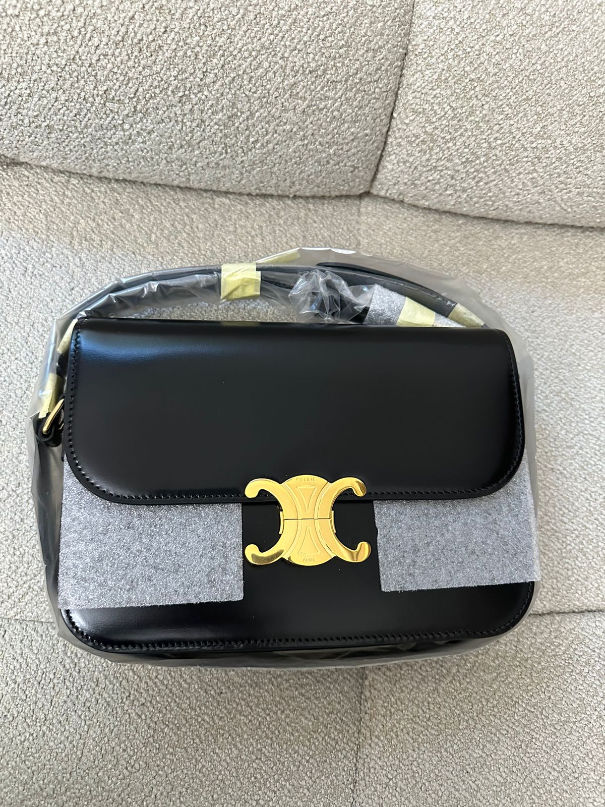 Celine classique triomphe bag in shiny calfskin