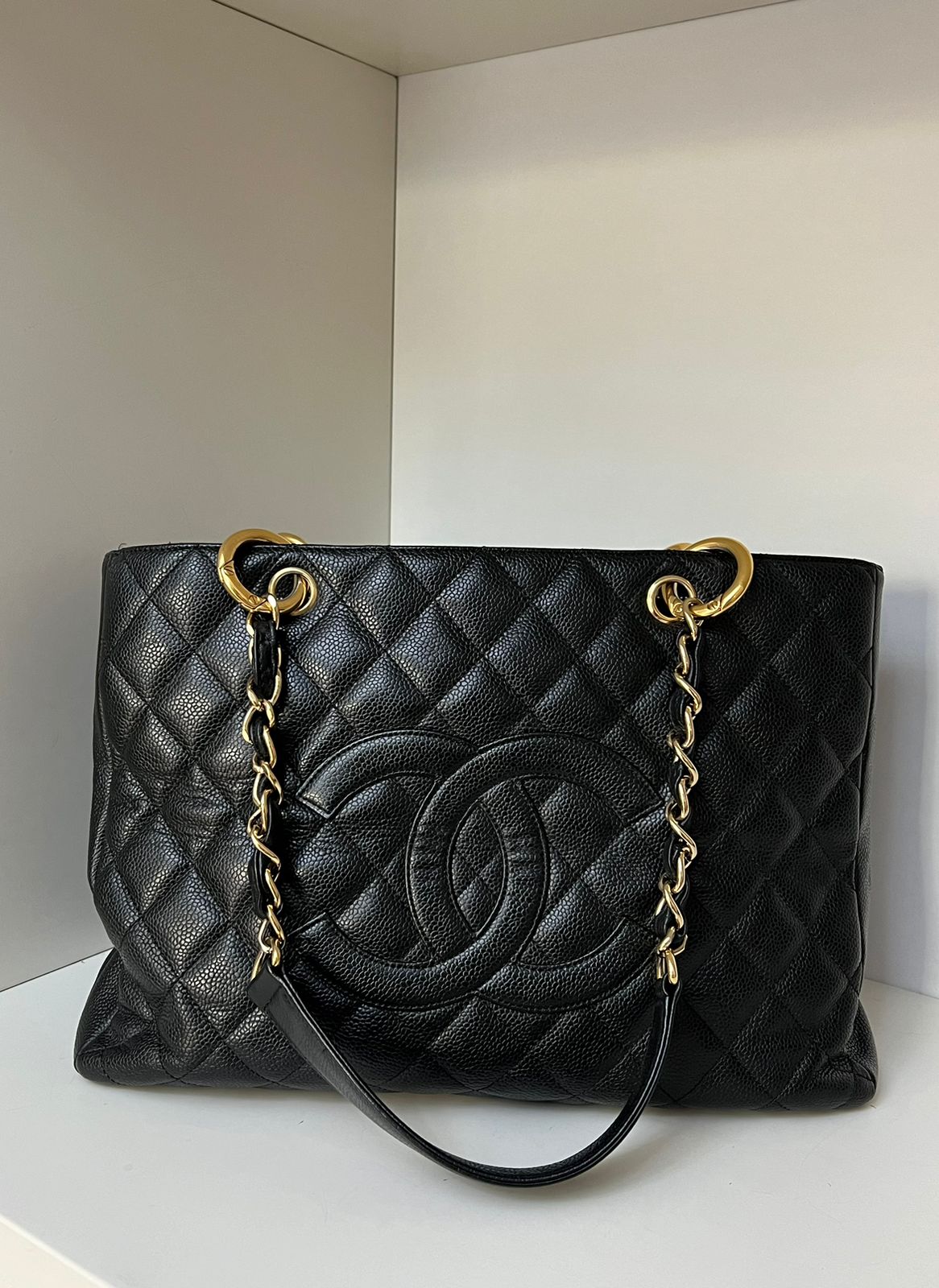 CHANEL CABAS SHOPPING GM CAVIAR LEATHER QUILTED BLACK HAND BAG