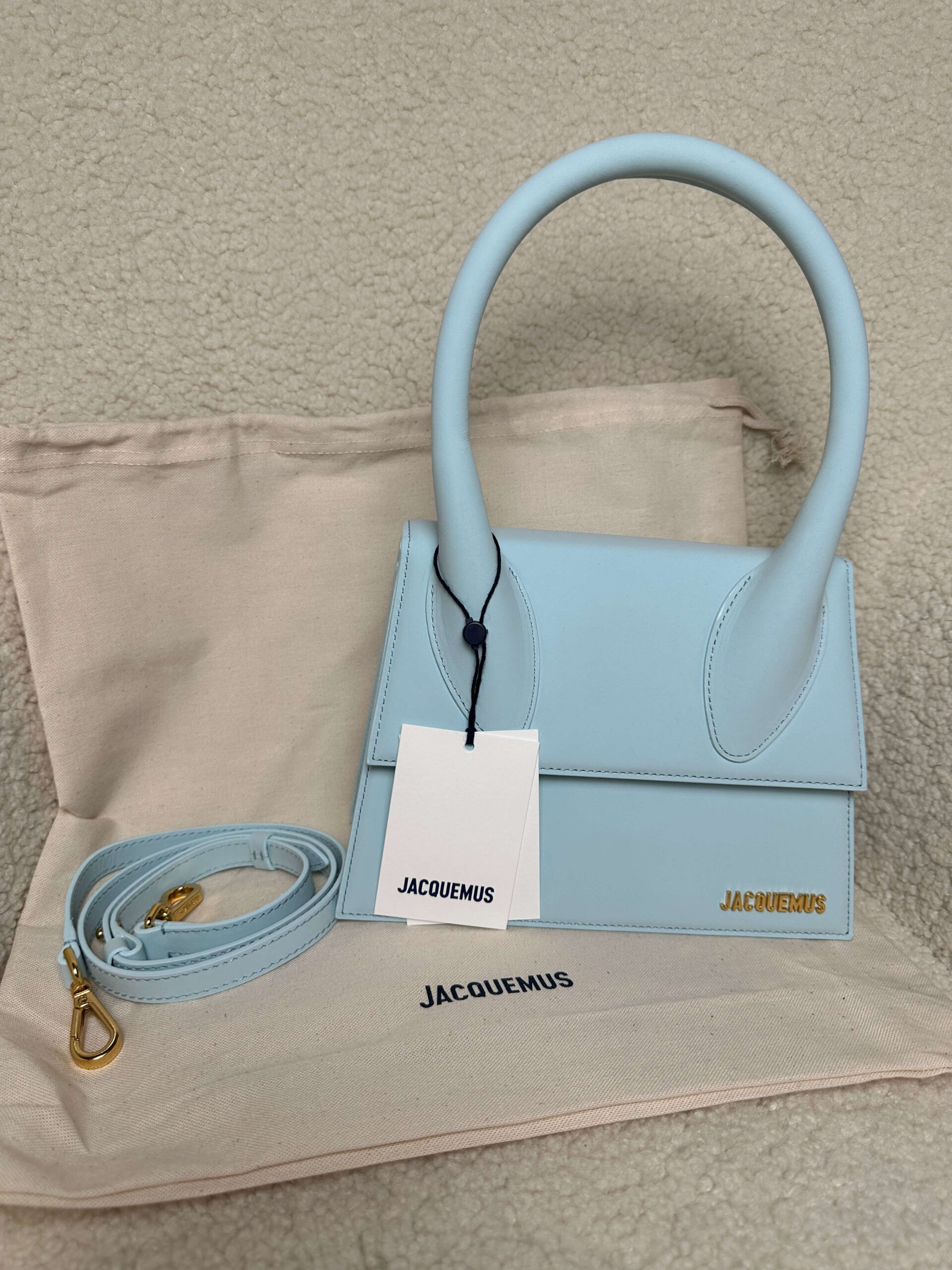 JACQUEMUS LE GRAND CHIQUITO PALE BLUE 4