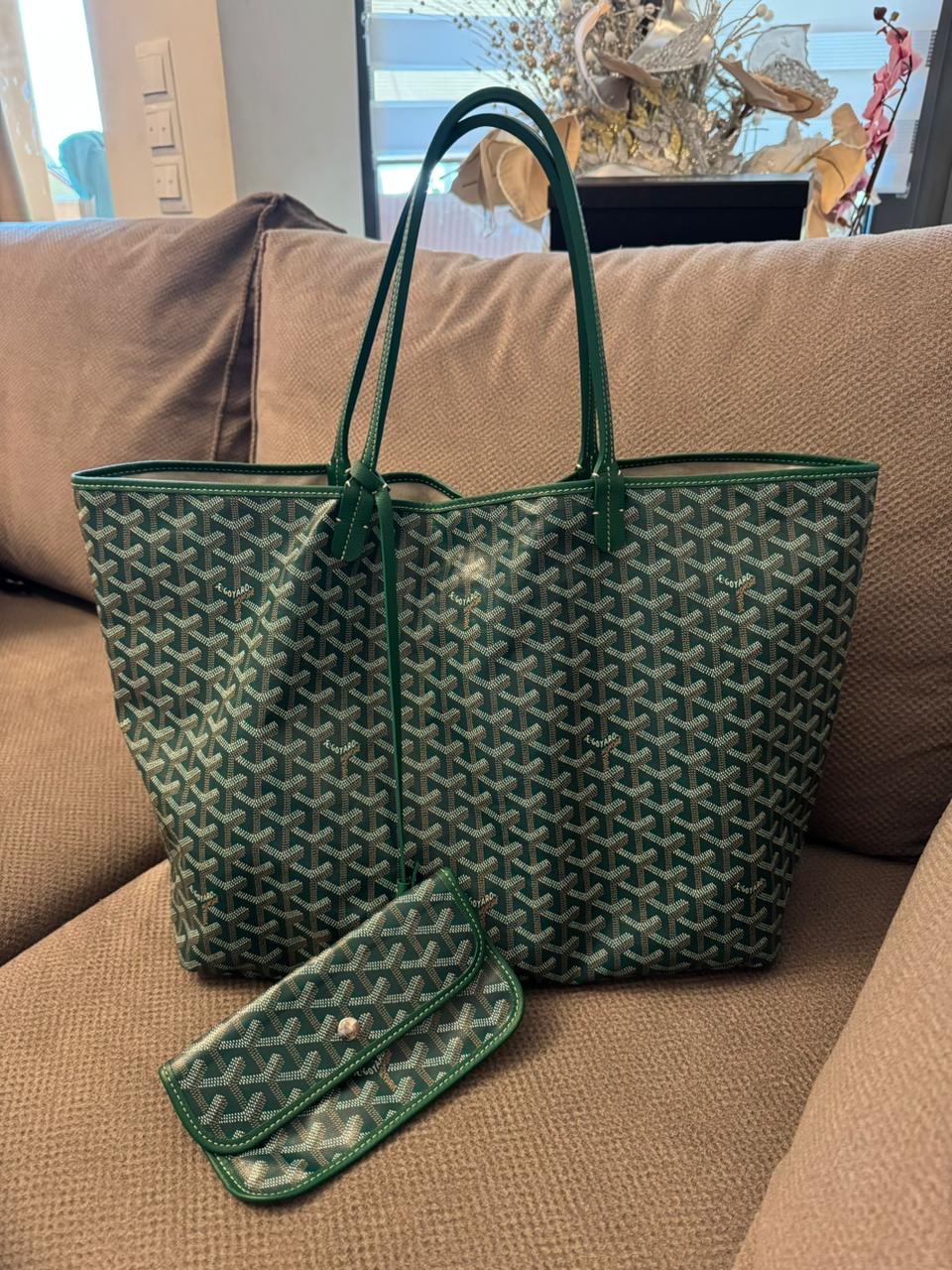 cf6e0a4b-10fc-48f2-9c52-4c651c41789e cf6e0a4b-10fc-48f2-9c52-4c651c41789e